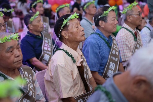 影音/田中鎮「父愛像座山」模範父親表揚 背後都有段感人的故事