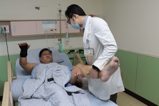 男國道撿危物被撞肋骨狂斷 微創重拾自由呼吸