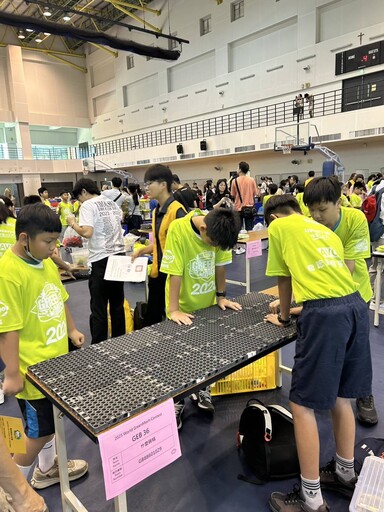 嘉義市垂楊國小勇奪世界機關王金獎 嘉市科學教育展光芒
