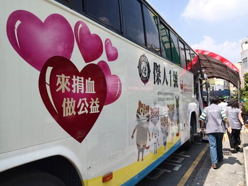 「朝陽捐血日」公益活動 朝陽科大EMBA傳愛捐血千袋傳承實踐SDGs