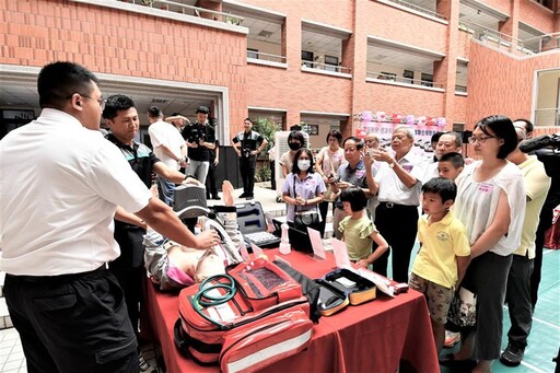 影音/彰化縣民愛心爆棚!2年捐贈32輛救護車 總值破億元