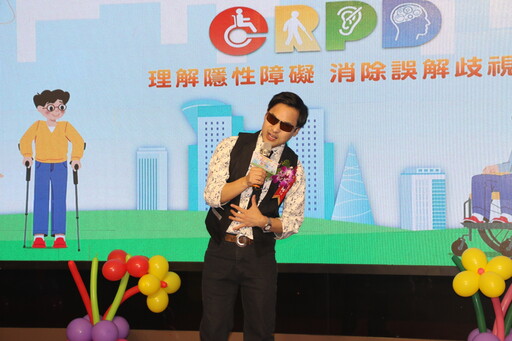 新北市輔具、復康巴士服務全國第一 陳純敬承諾與身障朋友心靈零距離