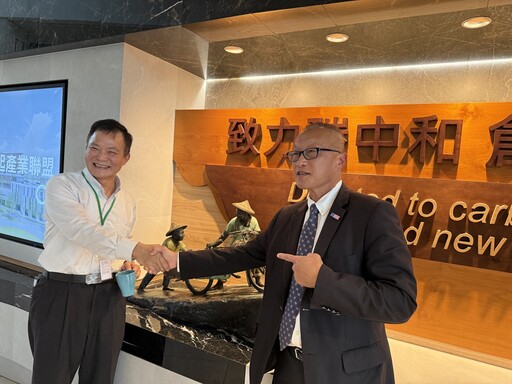 最難風雨故人來!美托倫斯市長颱風天訪彰化 與林世賢暢談無人機新未來