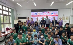 彰化分署攜手中華職棒大聯盟 將反詐教育與拍賣會帶進校園