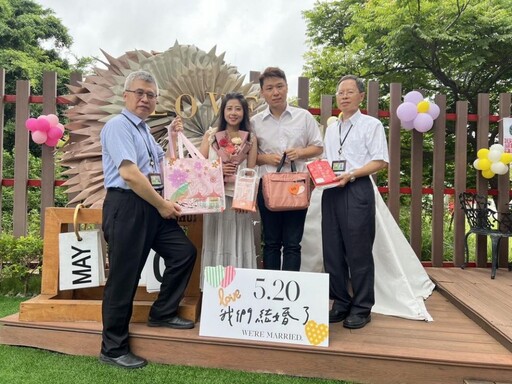 「520我愛你」熱門結婚日 中市600對新人情定終身