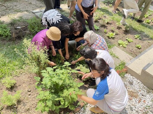 高市社區綠化闢都市農園 中山大學師生攜手廍南景觀再造