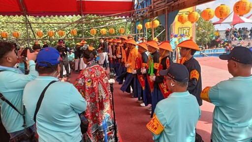 東港東隆宮迎王平安祭典恭迎 大千歲降臨賜福