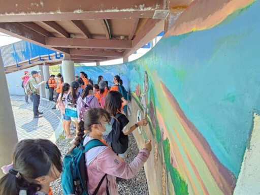 濕地生態教育推廣 國小學童參訪口湖濕樂園