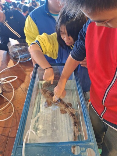 遠雄海洋公園與遠雄悅來大飯店 攜手陽光基金會 點亮孩童未來航程