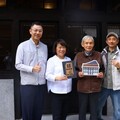 嘉市「嘉有木屋」成果發表 黃敏惠為修繕木屋掛上門牌