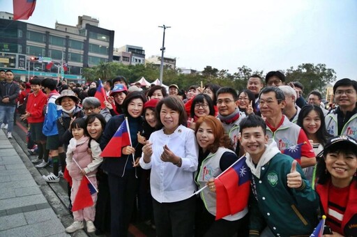 嘉市114年元旦升旗典禮 黃敏惠市長、陳姿妏議長與民眾同迎新年