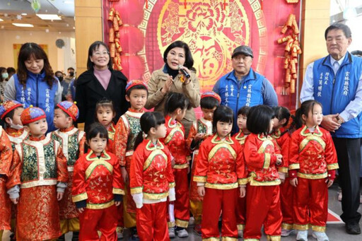 金蛇迎春！張麗善發新春福袋 祝福「社富民安」