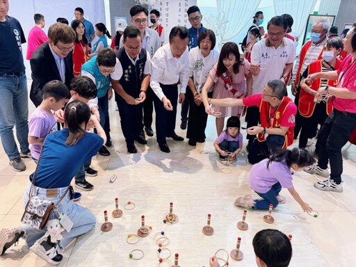 2025「連結世代 傳遞愛」生命教育之旅開幕啟航
