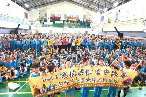 布袋戲宣導誠信理念 埔里鎮公所政風室攜手推廣廉潔教育