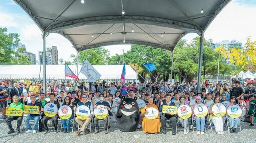 超強龍舟隊伍、金獎樂團、棒球明星、人氣啦啦隊集結愛河！ 陳其邁市長邀請民眾體驗全台最熱血端午龍舟活動！
