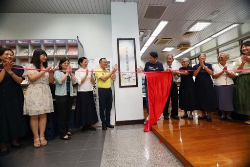 高市立社教館閱讀空間正式啟用 靜思書軒注入書香與人文能量