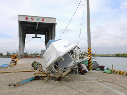 中颱丹娜絲重創嘉義!縣長翁章梁赴沿海地區視察災情