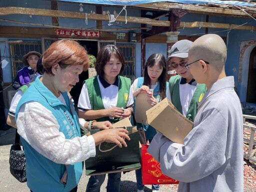 嘉義縣社福中心攜手公益團體 助弱勢家庭
