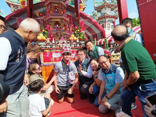 台南做16歲成年禮 巴拉圭公使之子跨海參與增添國際風采