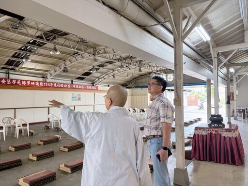 安慧學苑受颱風重創屋頂毁壞 鄭秀英基金會捐助修繕費用十萬元