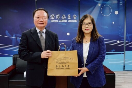 高師大校長帶團拜會海委會 推動臺灣成為國際海洋教育關鍵角色