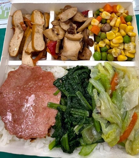 觀音山埔里分會慶讚佛陀天降日 推動5大善行、以蔬食守護地球