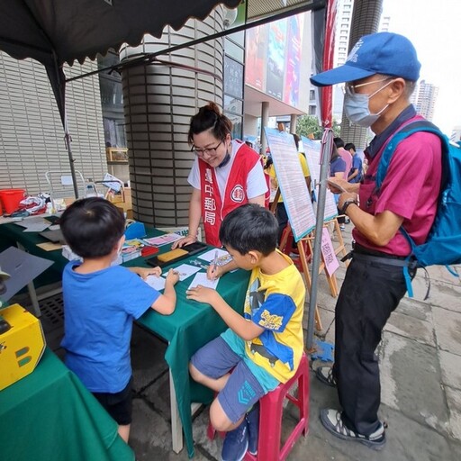 臺中郵局參與科學園遊會 辦理母親節明信片書寫暨廉政宣導活動
