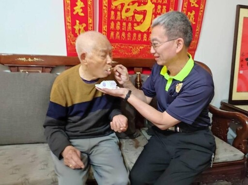 2位百歲榮民同日慶嵩壽 宜蘭榮服處獻祝福