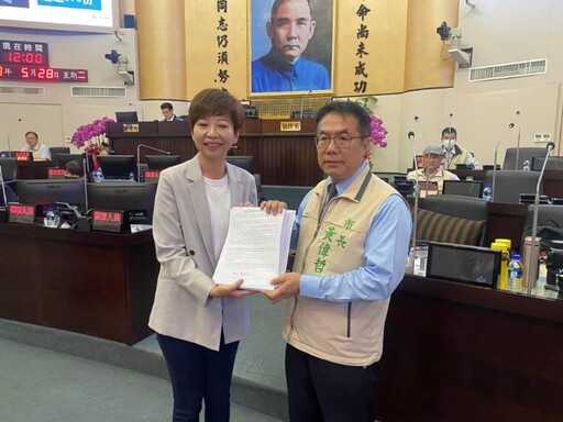 台南市議員陳怡珍指台南需要國際標準游泳池迫在眉睫
