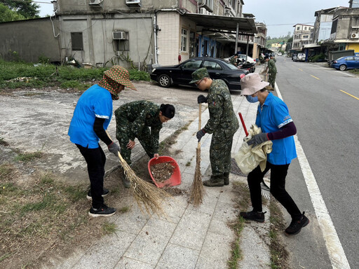 金門軍公民齊心響應環境清潔日共掃門前雪