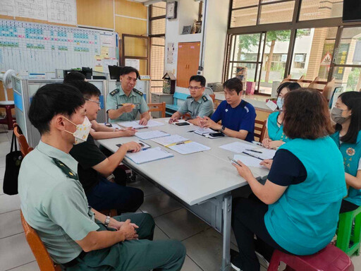 嘉義榮服處前進校園 協助軍訓教官轉銜職場