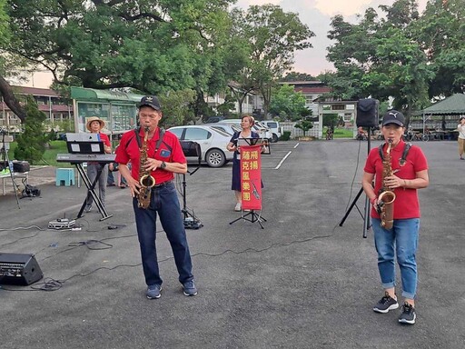 屏東榮家中秋烤肉樂 住民溫馨歡聚佳節