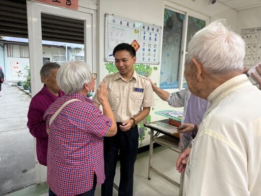 花蓮榮家替代役黃昱豪退伍歡送會 溫馨共譜跨世代情誼