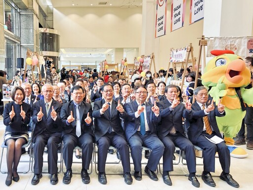 逛市集、享美食、做公益 犯保協會「馨生公益市集」新竹巨城溫馨登場