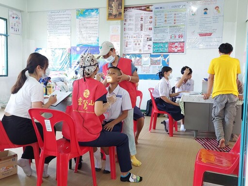 愛無國界！ 靈鷲山慈善基金會泰緬邊境醫療首航守護兒少健康