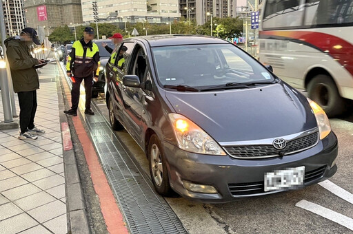 查獲白牌車載客 新竹區監理所出手重罰！