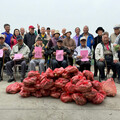 屏東榮家微旅行 住民拔蘿蔔體驗農村趣