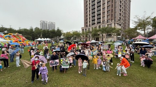 龍潭警前進幼兒園運動會 交通安全、犯罪預防觀念向下扎根