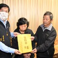 義消遭蜂螫身亡 中壢仁海宮捐50萬撫恤金