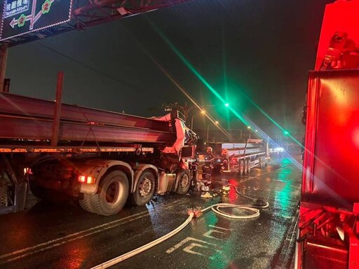 大園交流道入口前曳引車撞前車 駕駛送醫不治