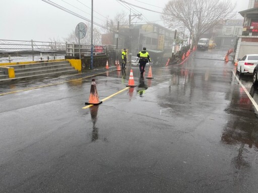 氣溫下探0度！桃園這處路面結冰 警：未裝雪鏈禁止進入