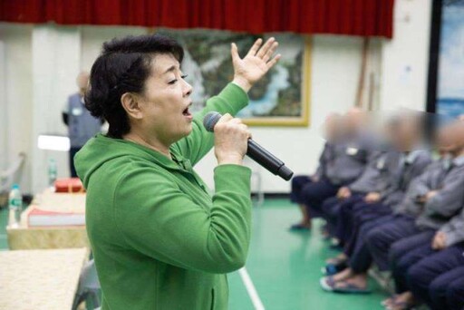 聲樂家簡文秀北監開講 收容人學習人生價值