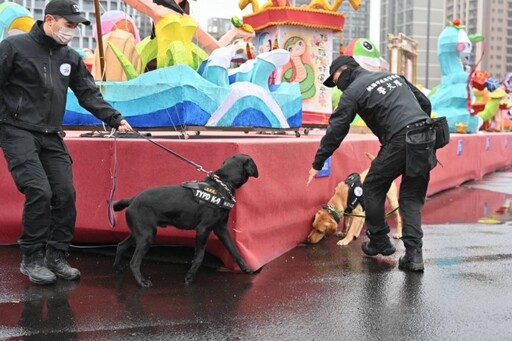 桃園警犬隊出任務 守護台灣燈會治安