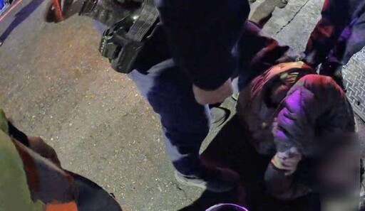 蘆竹警李國贊奮勇救失控民眾 地方人士送獎狀表揚