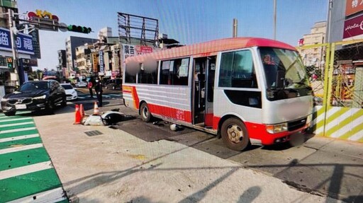 疑與大車並行驚險釀禍 八德7旬婦擦撞客運受傷送醫