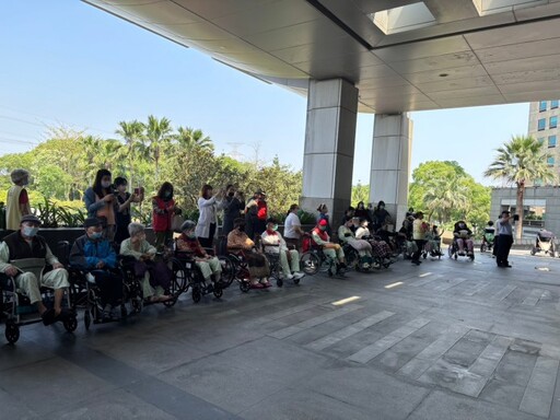 桃園長庚歡慶母親節 陪民眾賞桐感受音樂魅力