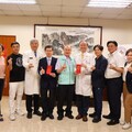 桃園企業、基金會暖贈北榮桃分院潔膚露 肯定護理人員辛勞
