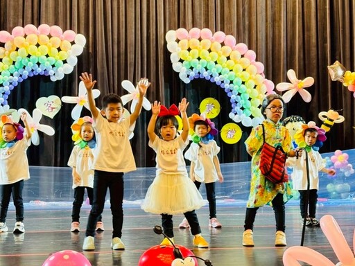 平鎮幼兒園「客式成長啟蒙禮」登場 桃園客家局：增進在地文化認同