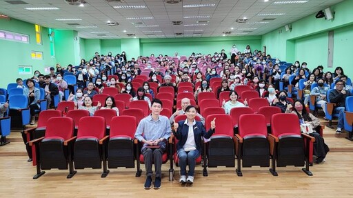 桃園成功國小親職教育日結合世界地球日 鼓勵從「心」開始落實永續