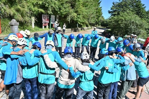 「玉山行」營隊5/12報名開跑 率年輕學子親近山林